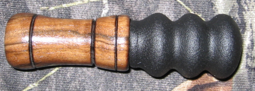 squirrelenglishwalnut642008.jpg